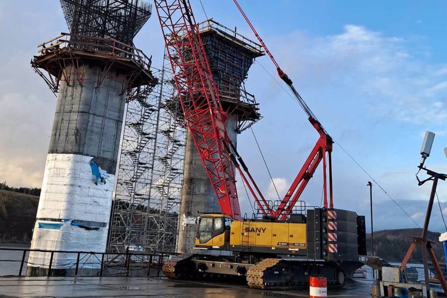 Кран гусеничный SANY SCC3200A  с решётчатой стрелой